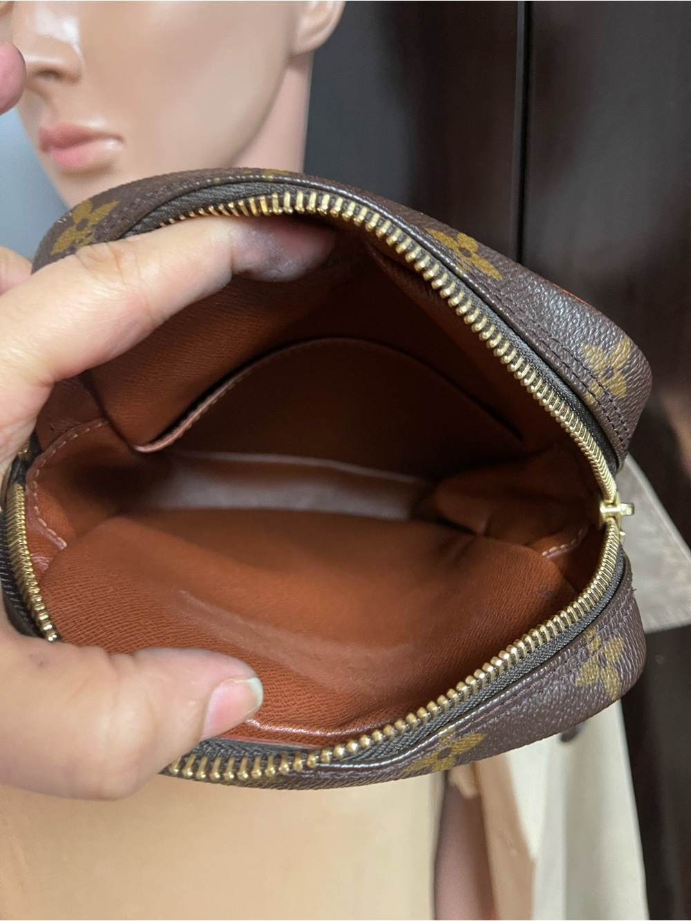 Authentic Louis Vuitton monogram vintage crossbody bag - Picture 11 of 15
